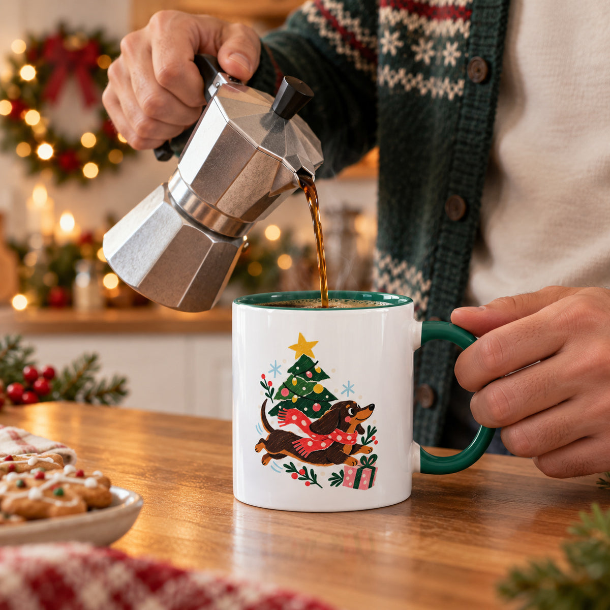 Weihnachtsflitzer-Dackel Tasse – Festlicher Zweifarben-Becher