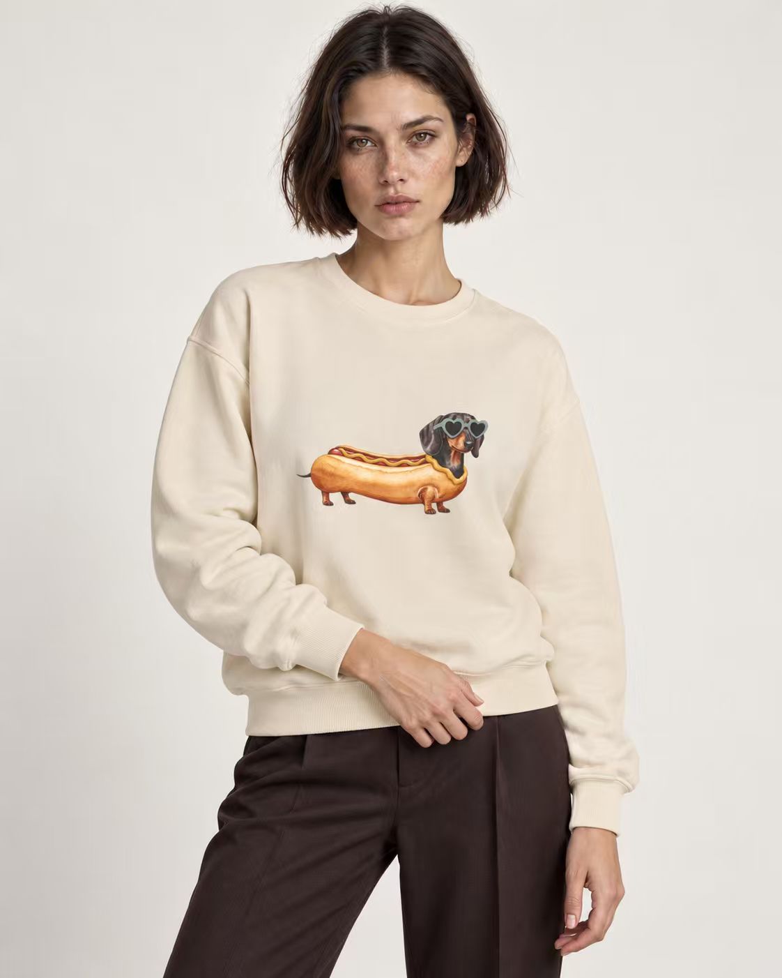 Hotdog-Dackel Sweatshirt – Verspieltes Würstchenhund-Motiv