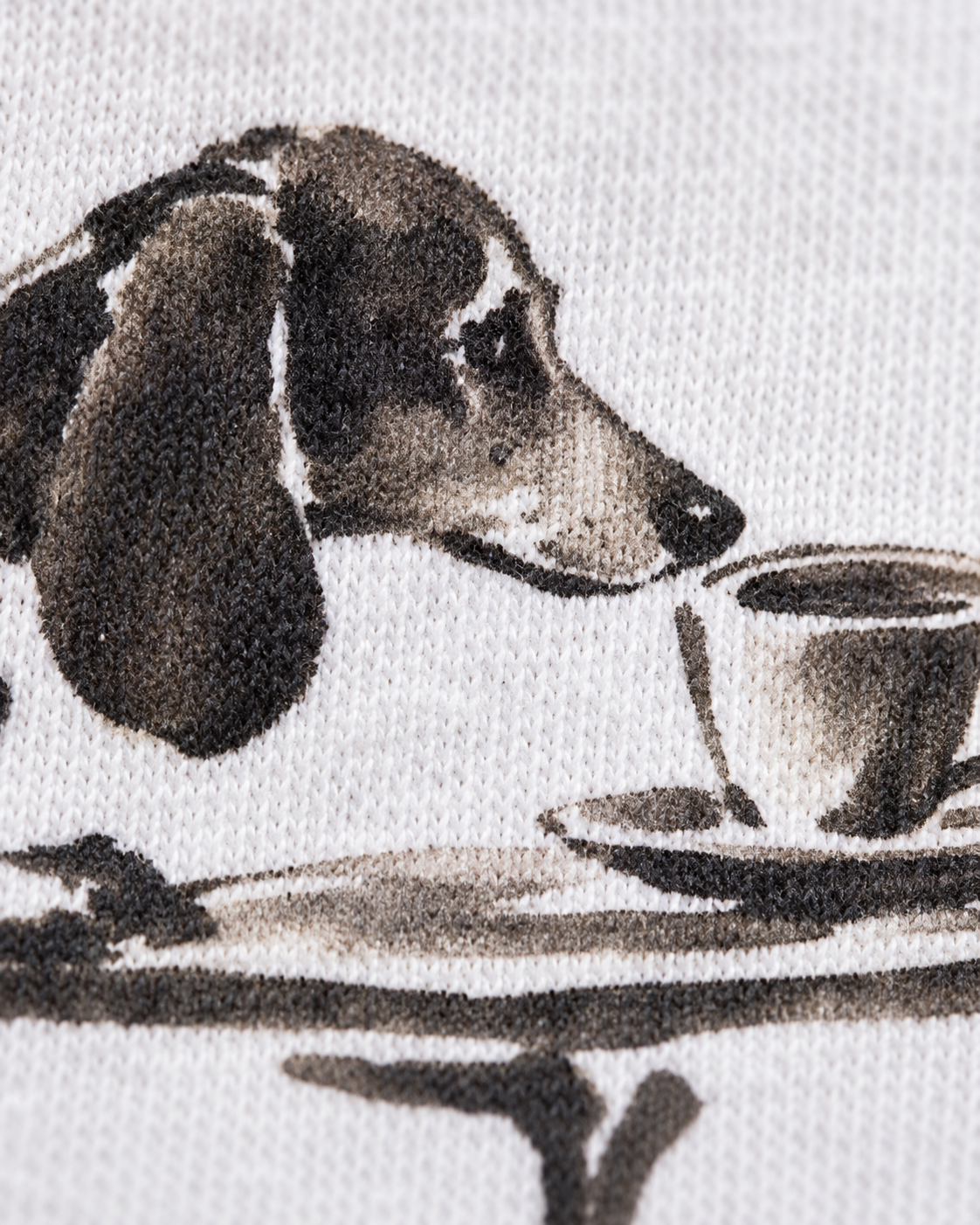 Café-Dackel T-Shirt – Minimalistische Linienzeichnung